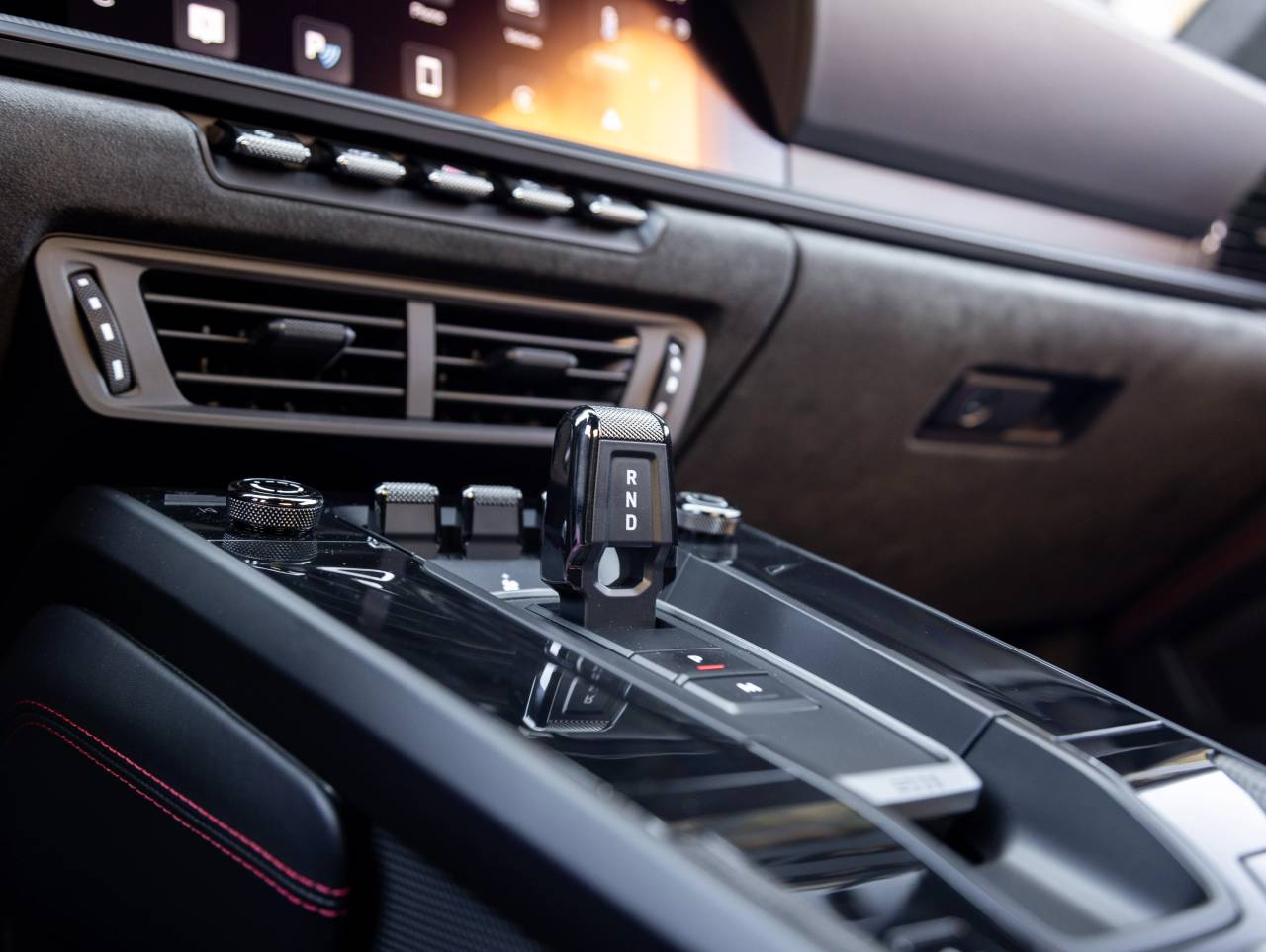 2025 Porsche 911 911 Carrera 4 GTS