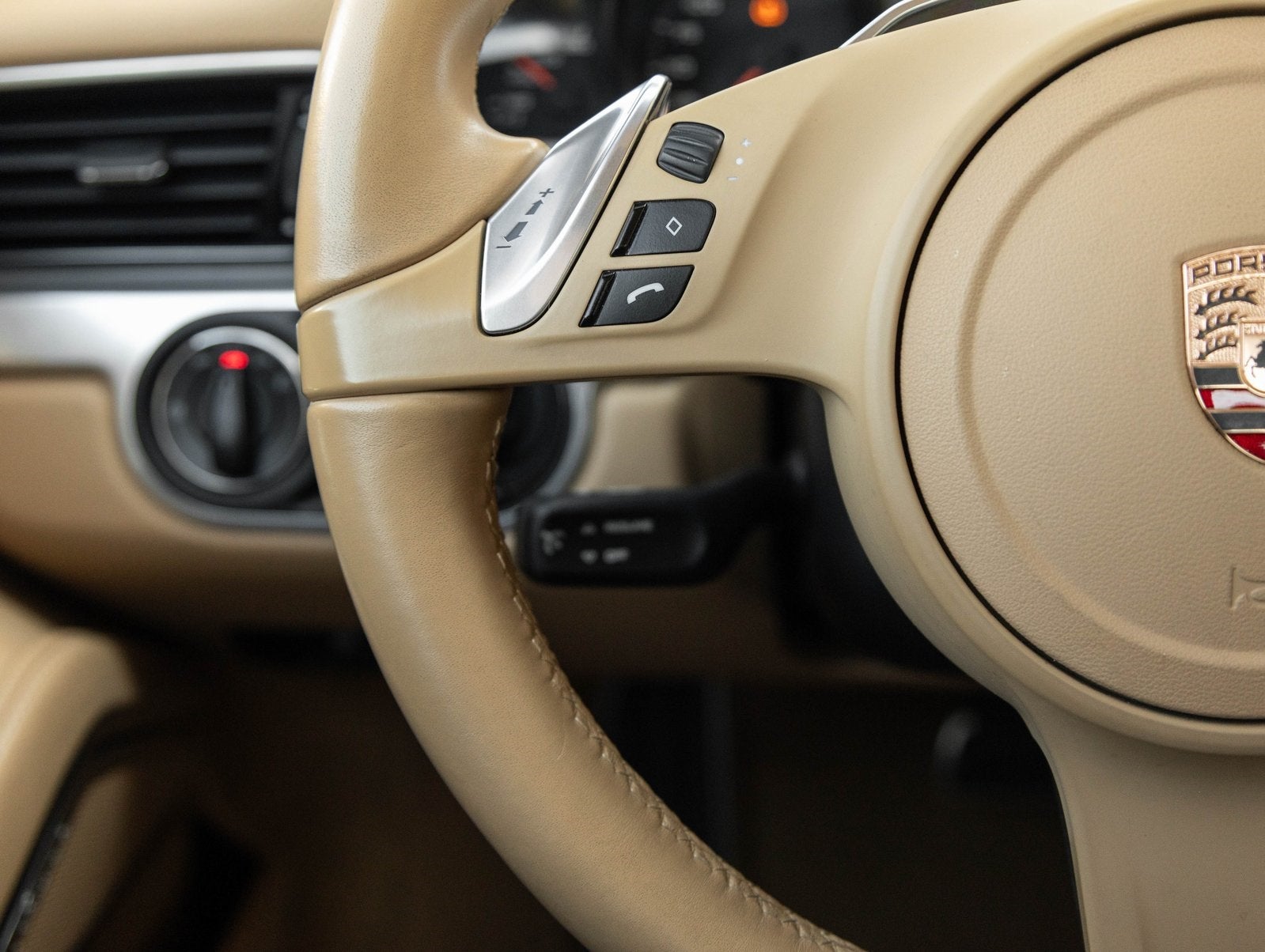 2013 Porsche 911 911 Carrera 4S Coupe