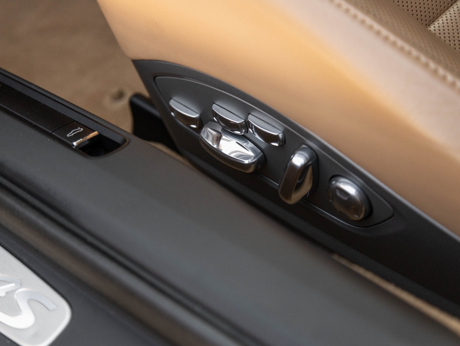 2013 Porsche 911 911 Carrera 4S Coupe