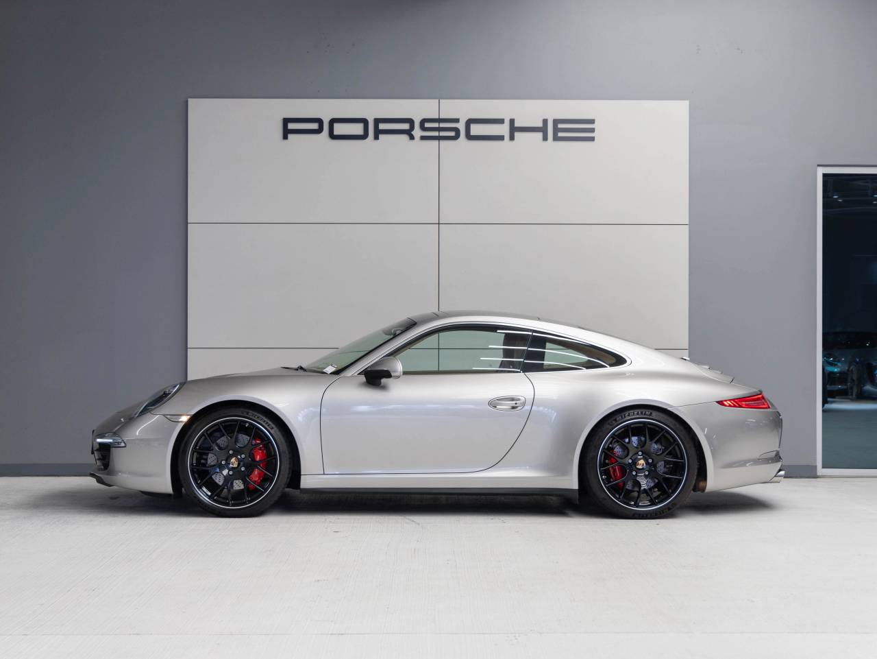 2013 Porsche 911 911 Carrera 4S Coupe