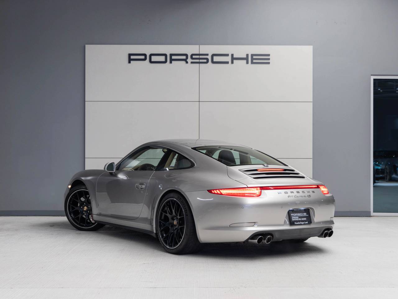 2013 Porsche 911 911 Carrera 4S Coupe