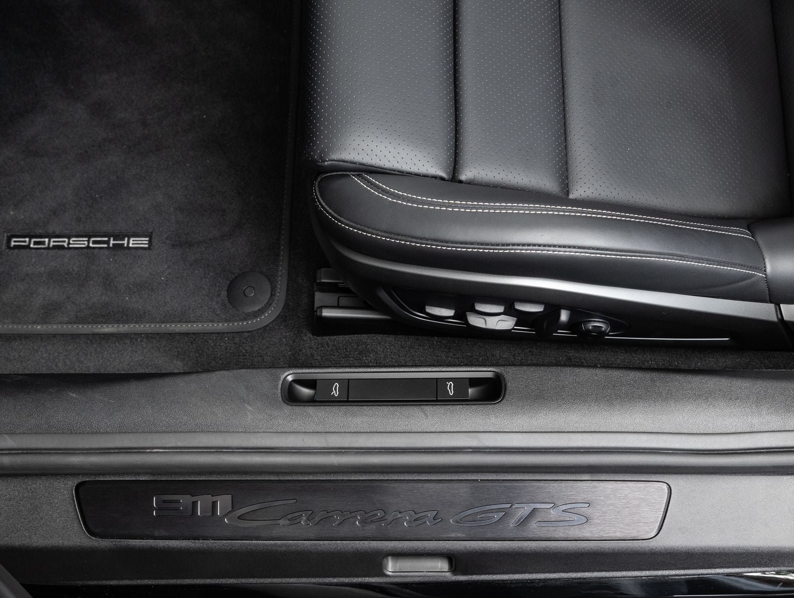 2026 Porsche 911 Carrera GTS