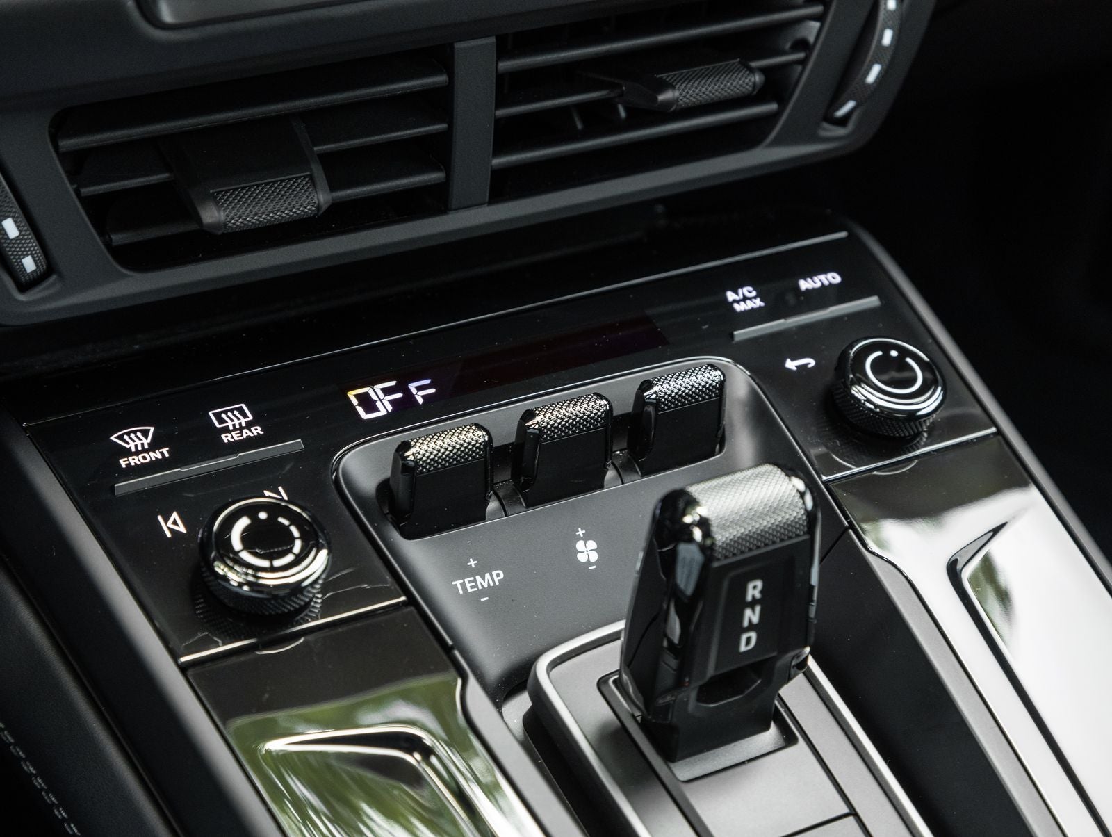 2026 Porsche 911 Carrera GTS