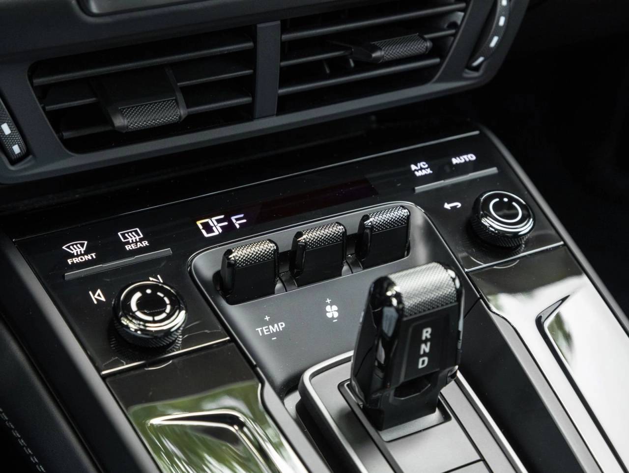 2026 Porsche 911 Carrera GTS