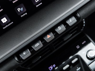 2025 Porsche 911 Carrera 4 GTS