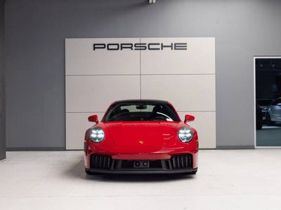 2025 Porsche 911 Carrera 4 GTS
