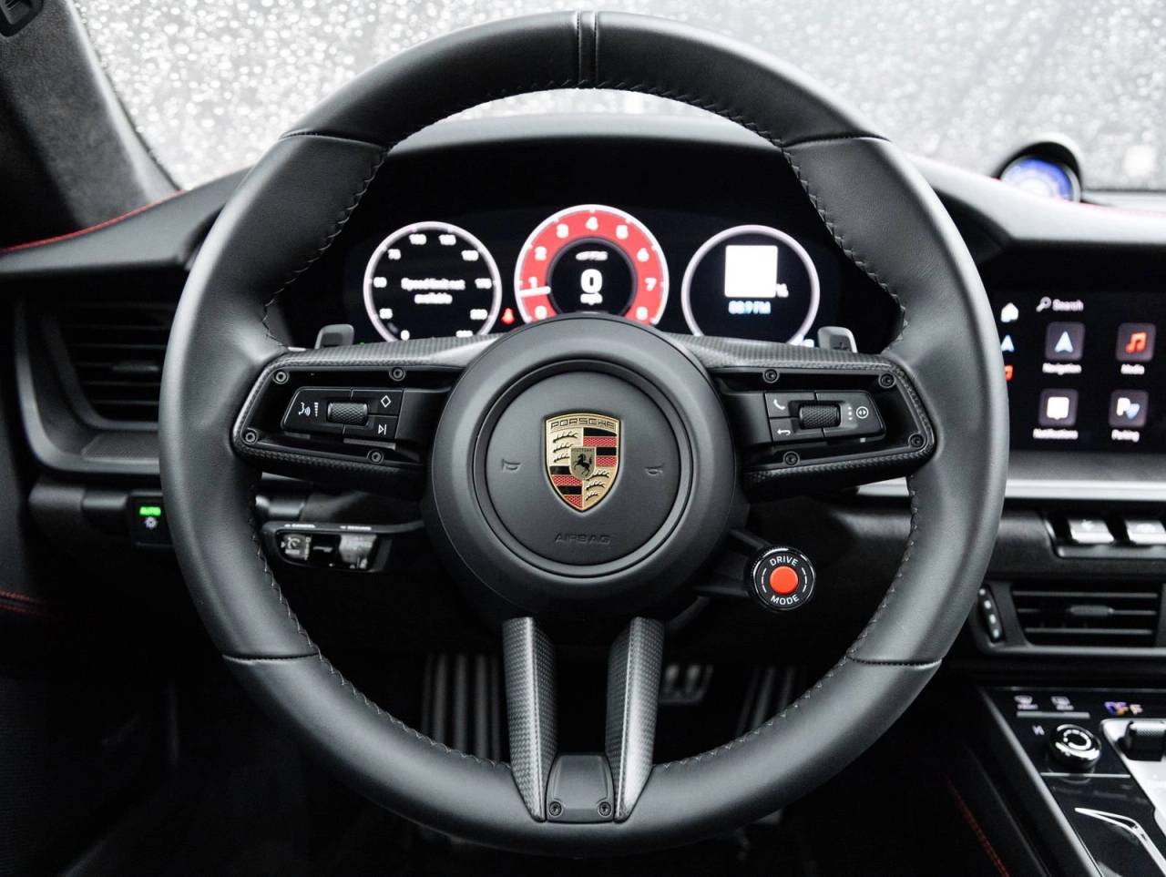 2025 Porsche 911 Carrera 4 GTS