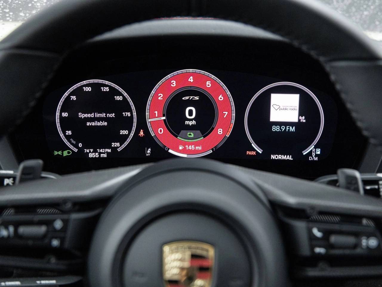 2025 Porsche 911 Carrera 4 GTS