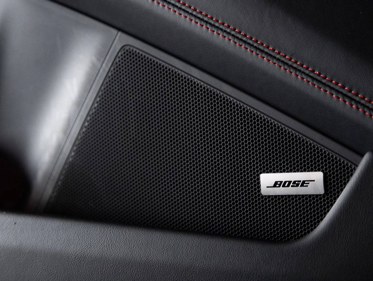 2025 Porsche 911 Carrera 4 GTS