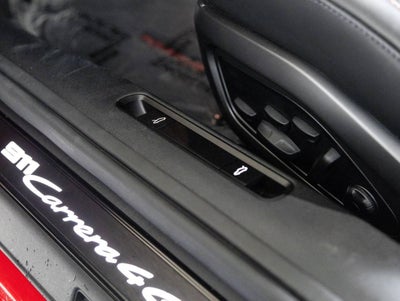 2025 Porsche 911 Carrera 4 GTS