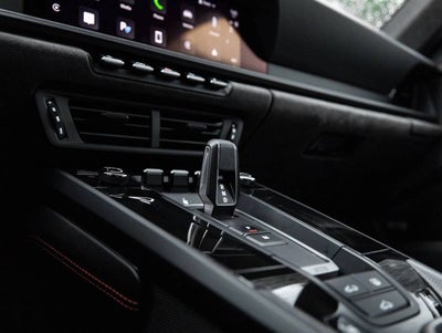 2025 Porsche 911 Carrera 4 GTS