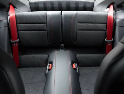 2025 Porsche 911 Carrera 4 GTS