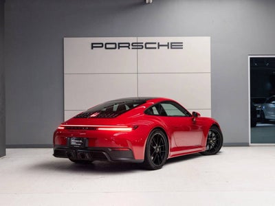 2025 Porsche 911 Carrera 4 GTS
