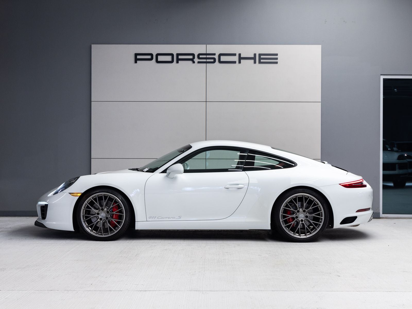 2018 Porsche 911 Carrera S