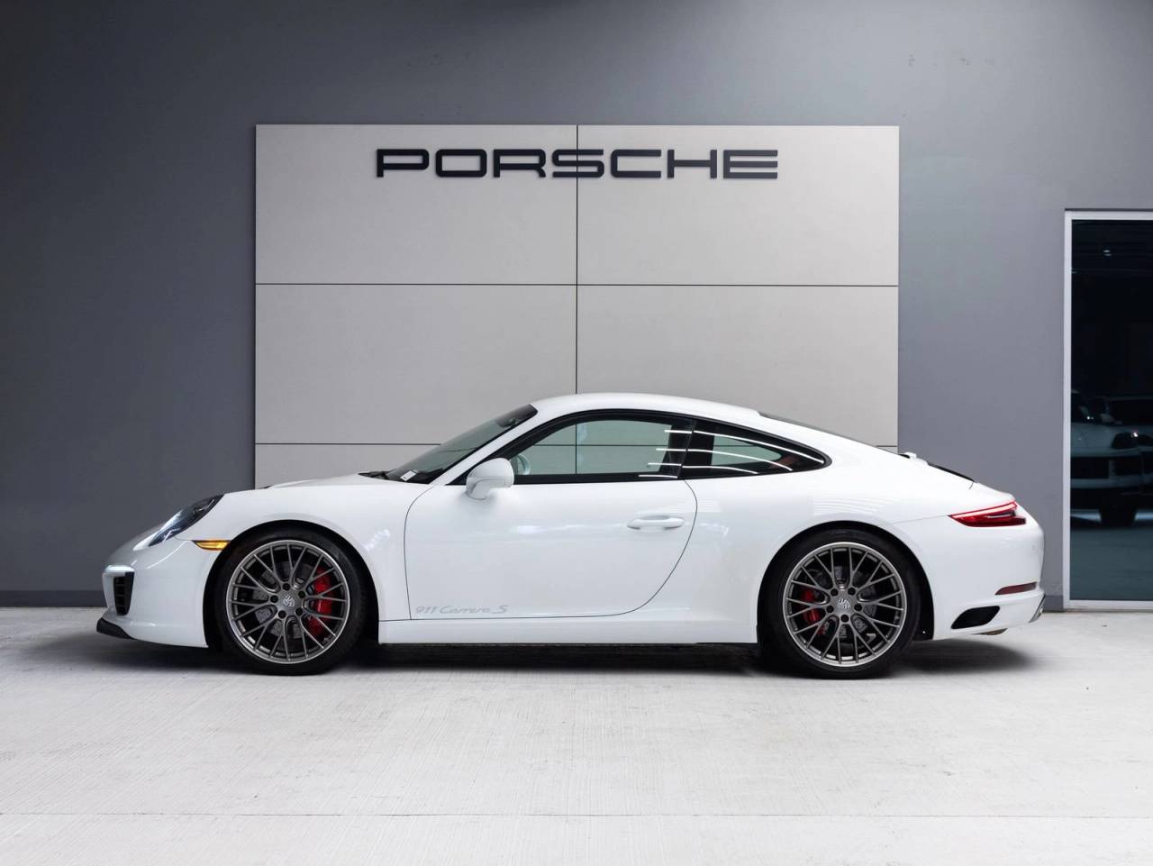 2018 Porsche 911 Carrera S
