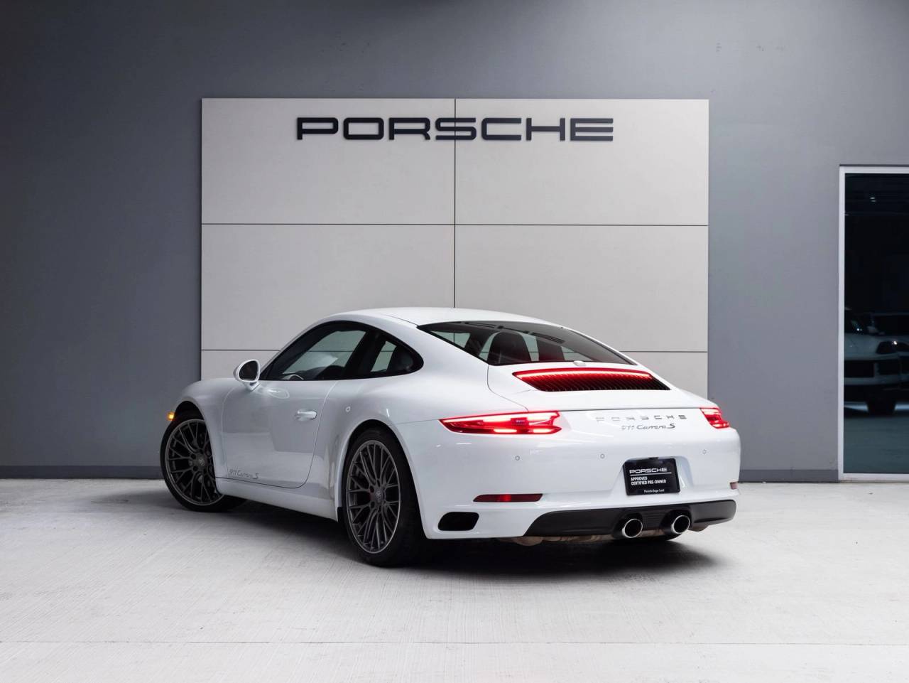 2018 Porsche 911 Carrera S