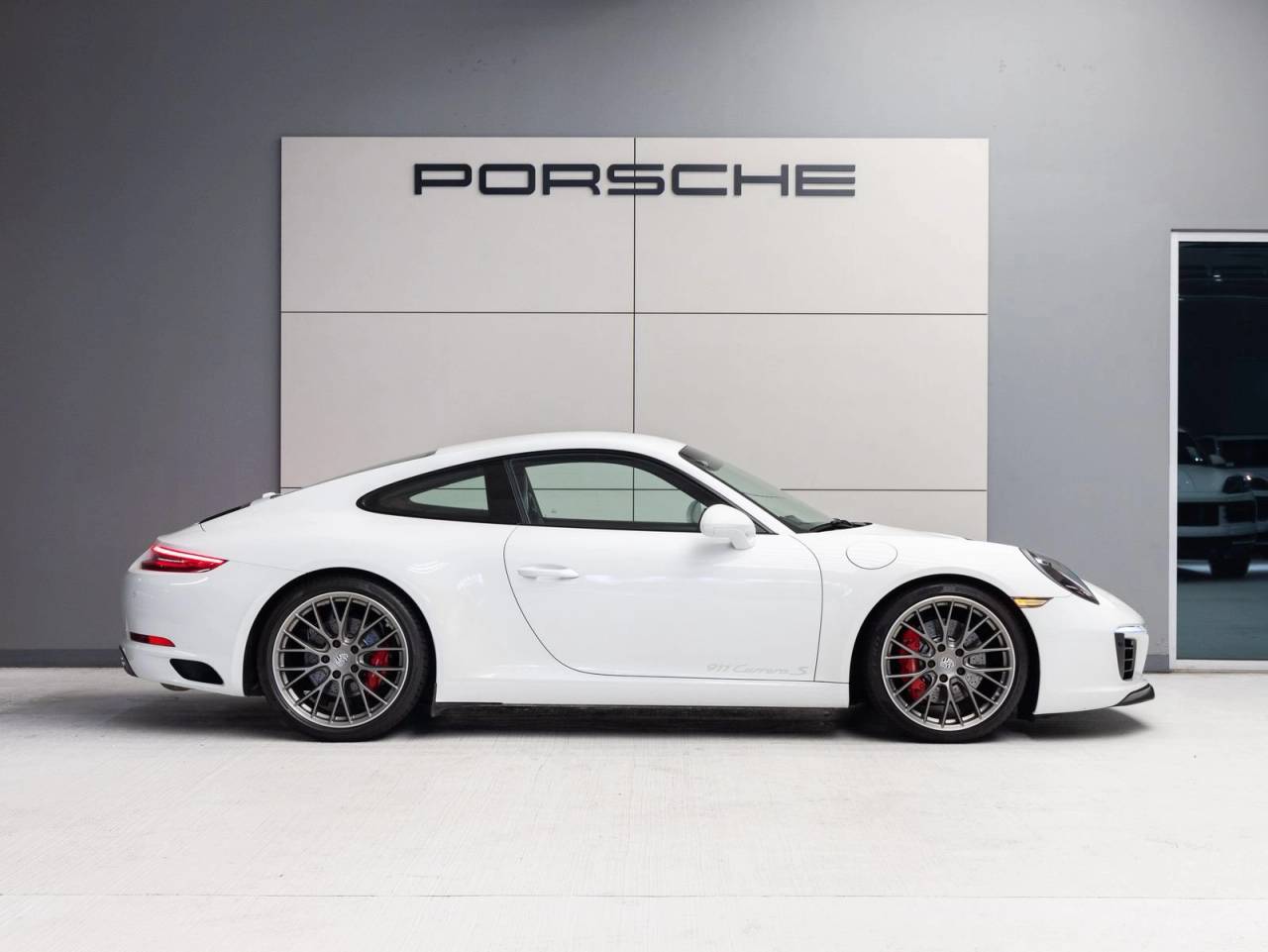2018 Porsche 911 Carrera S