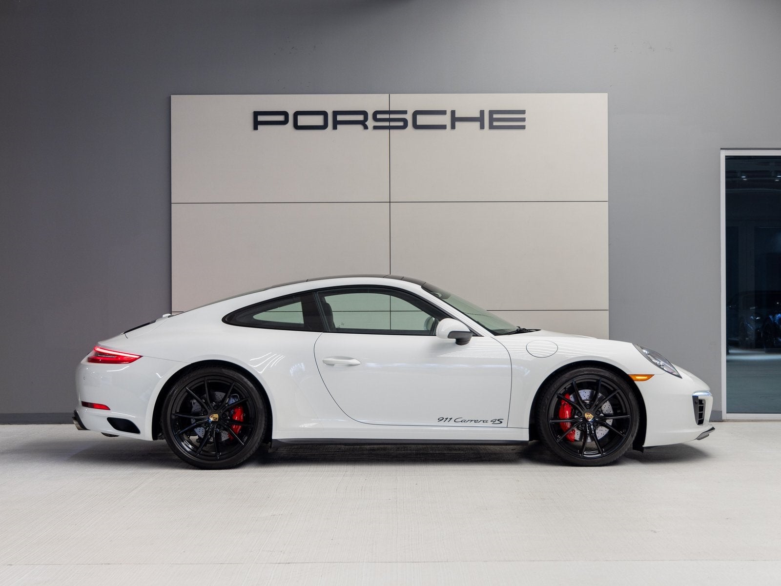 2019 Porsche 911 911 Carrera 4S