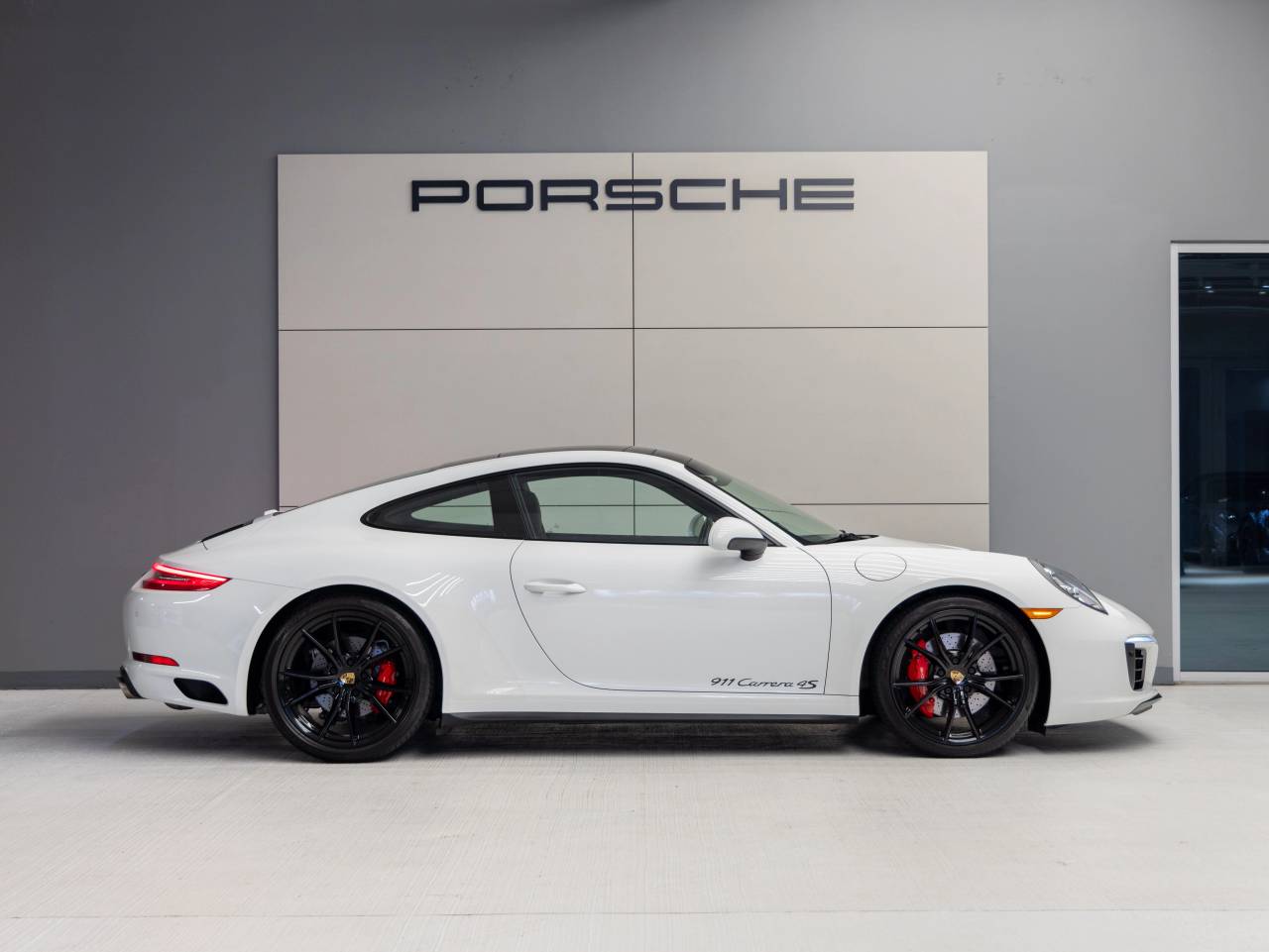 2019 Porsche 911 911 Carrera 4S