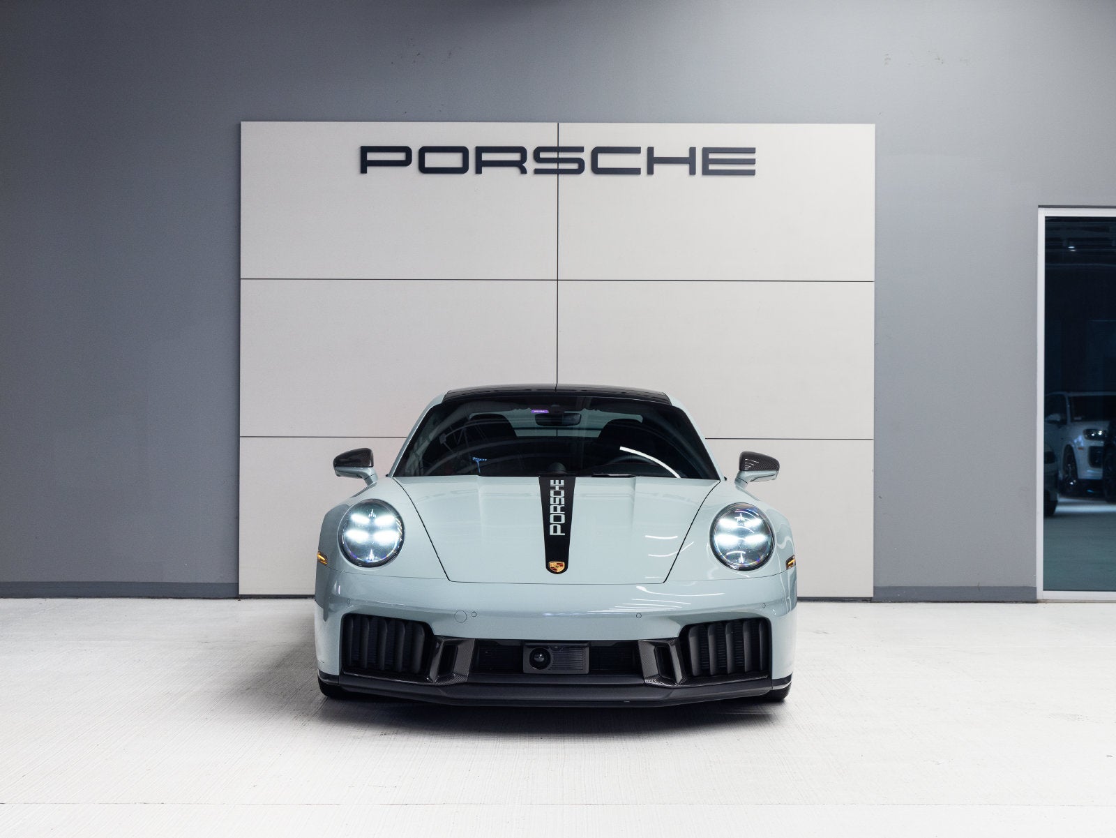 2025 Porsche 911 Carrera GTS