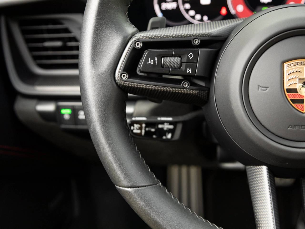 2025 Porsche 911 911 Carrera GTS