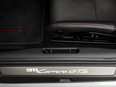 2025 Porsche 911 911 Carrera GTS