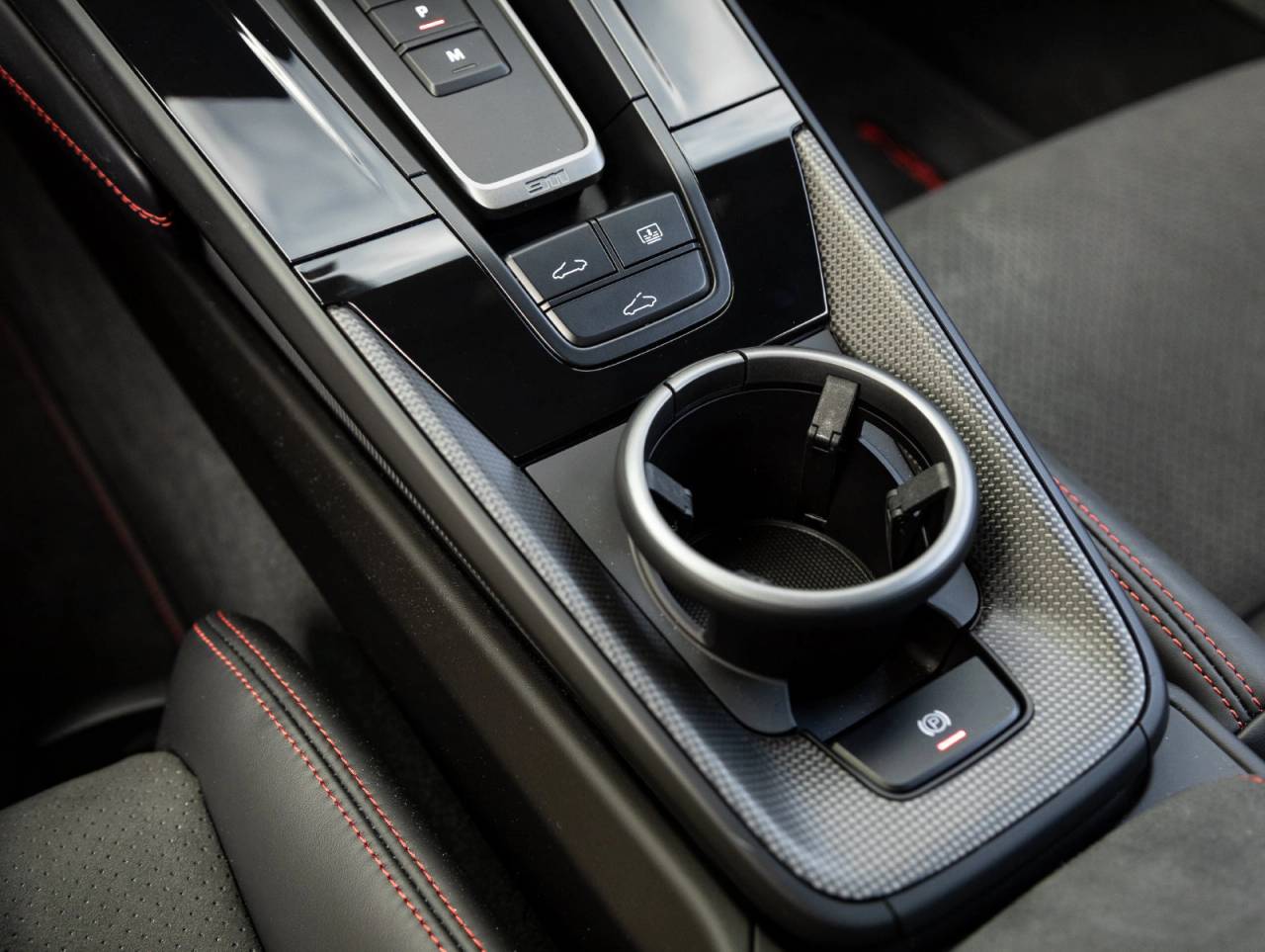2025 Porsche 911 911 Carrera GTS
