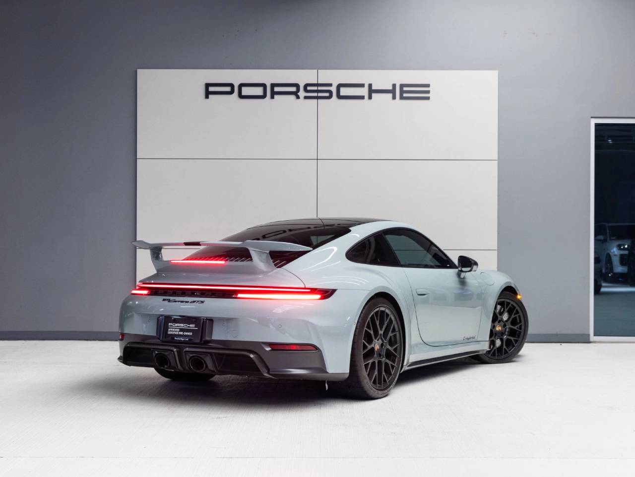 2025 Porsche 911 911 Carrera GTS