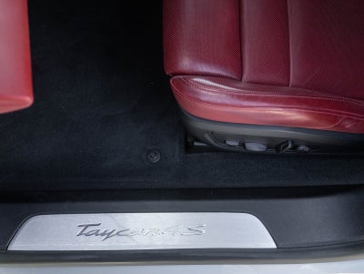 2022 Porsche Taycan Taycan 4S (MY22)