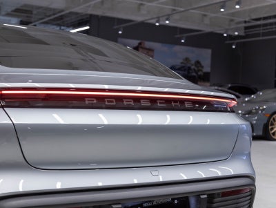 2022 Porsche Taycan Taycan 4S (MY22)