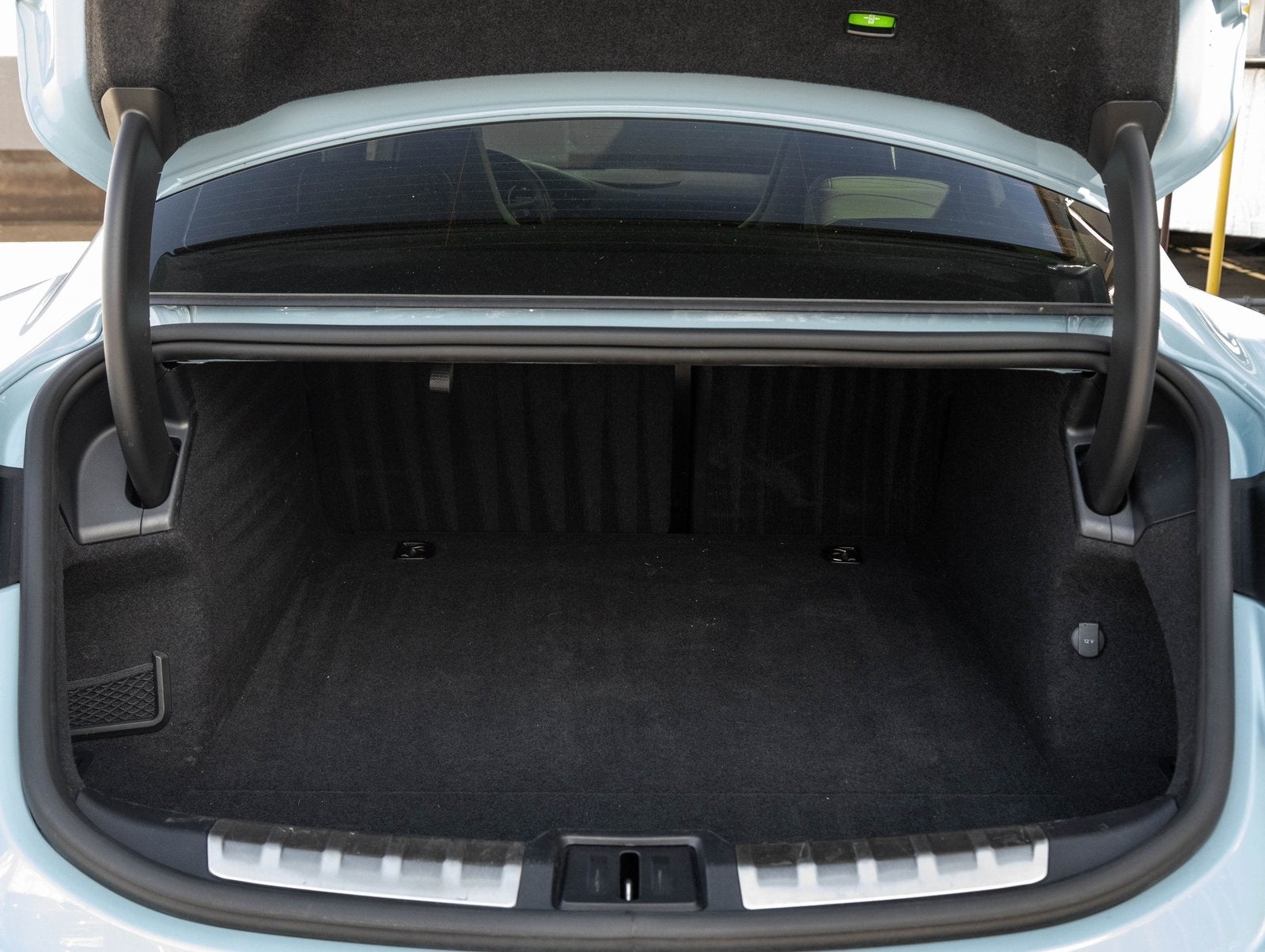 2022 Porsche Taycan 4S