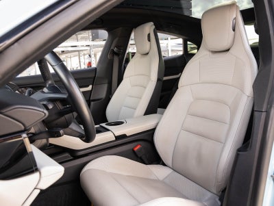 2022 Porsche Taycan 4S