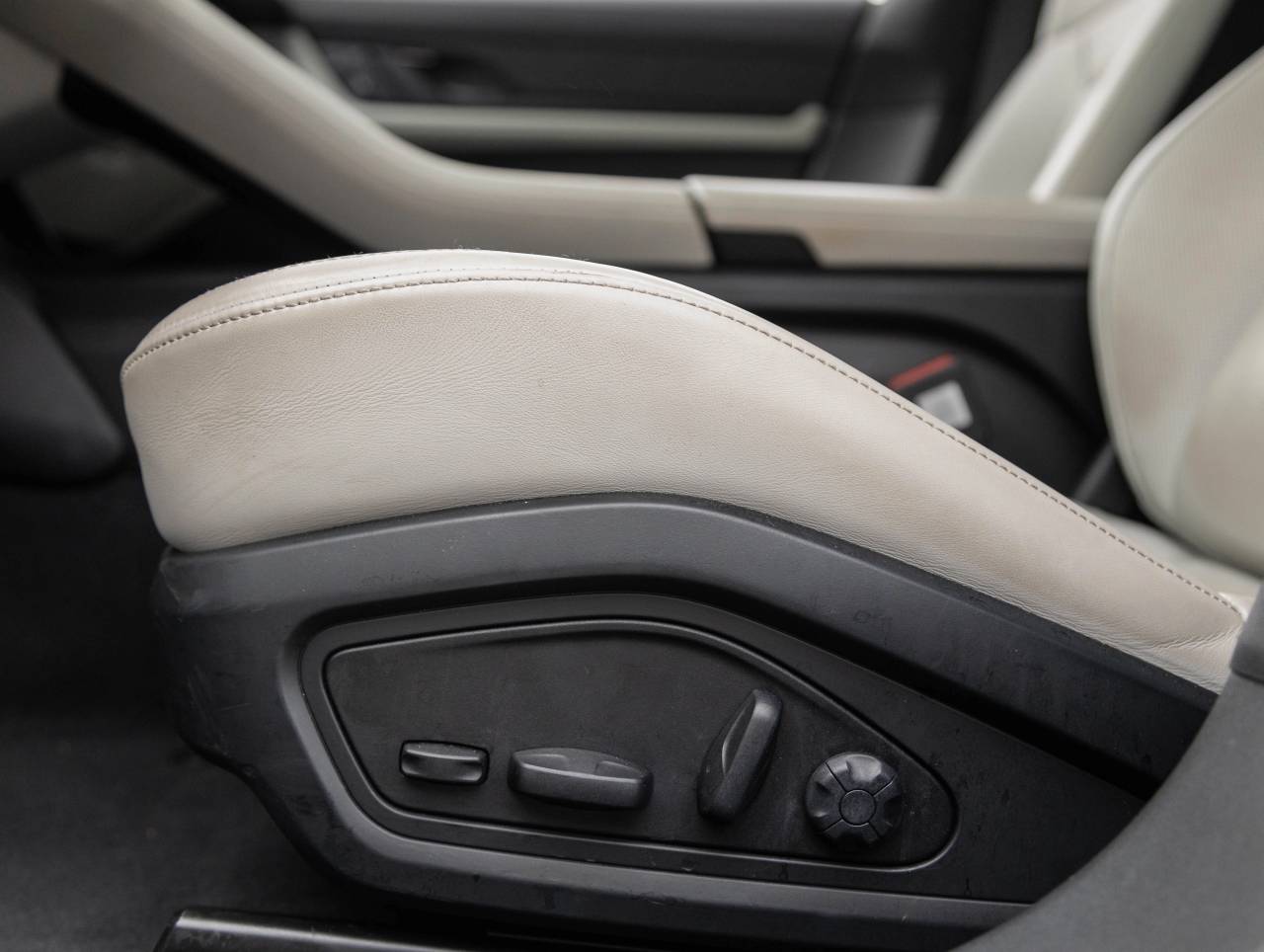 2022 Porsche Taycan Taycan 4S (MY22)