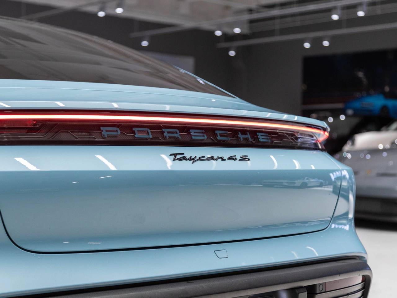 2022 Porsche Taycan Taycan 4S (MY22)