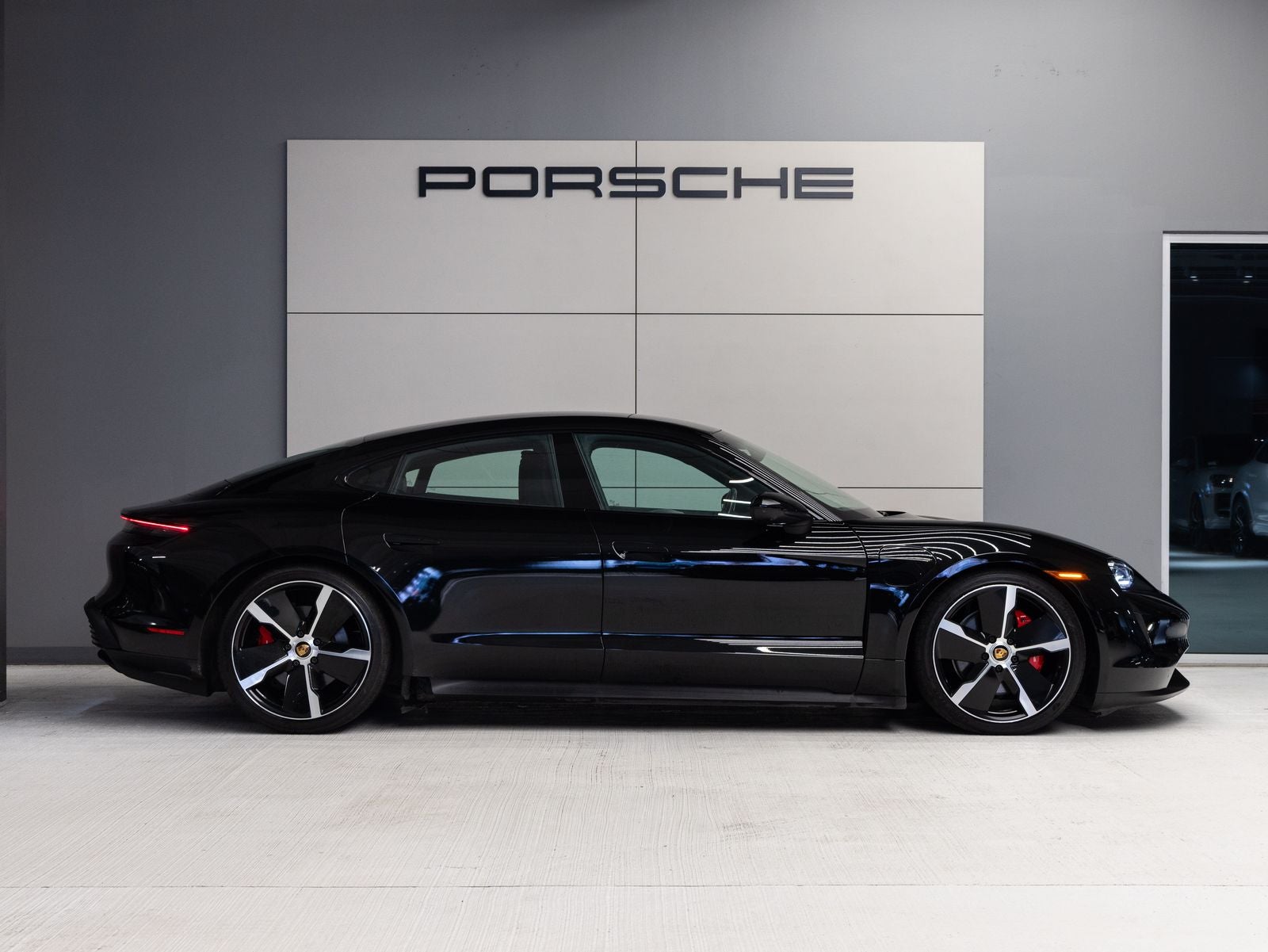2023 Porsche Taycan Taycan 4S (MY23)