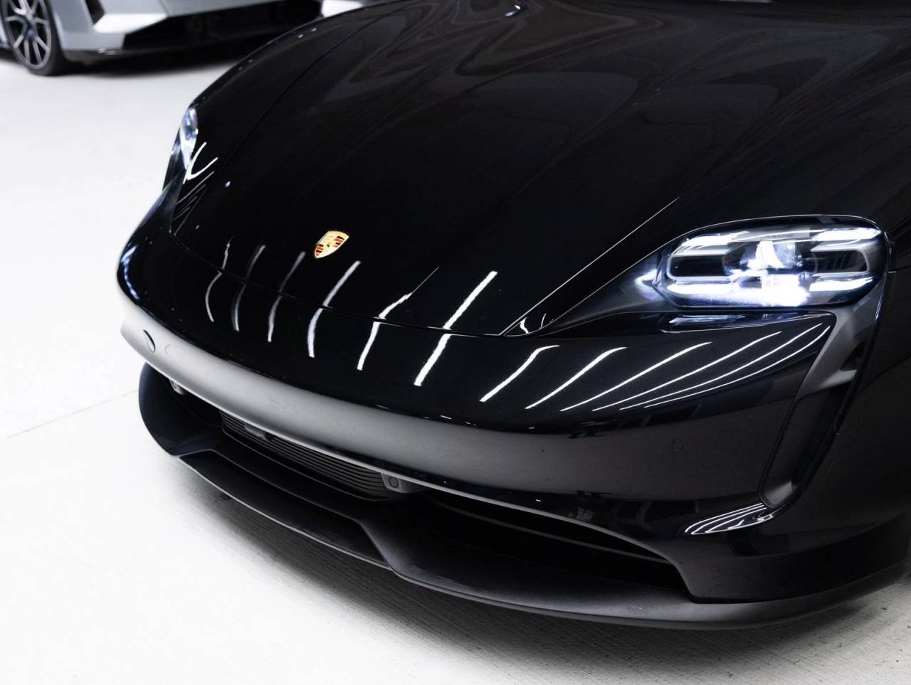 2023 Porsche Taycan Taycan 4S (MY23)