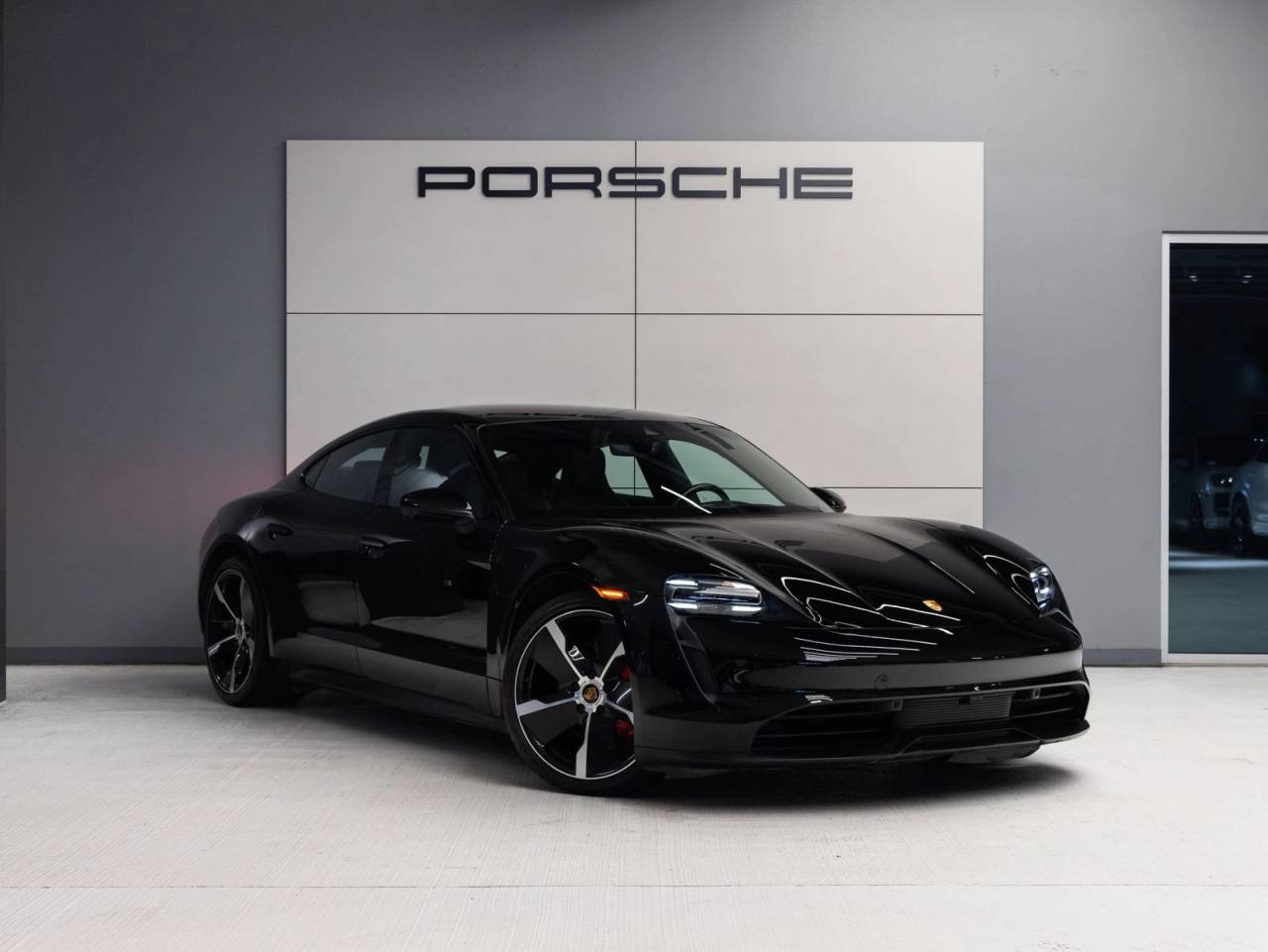 2023 Porsche Taycan Taycan 4S (MY23)