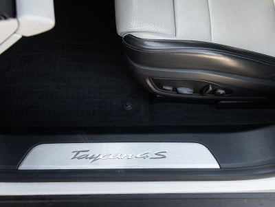 2025 Porsche Taycan Taycan 4S