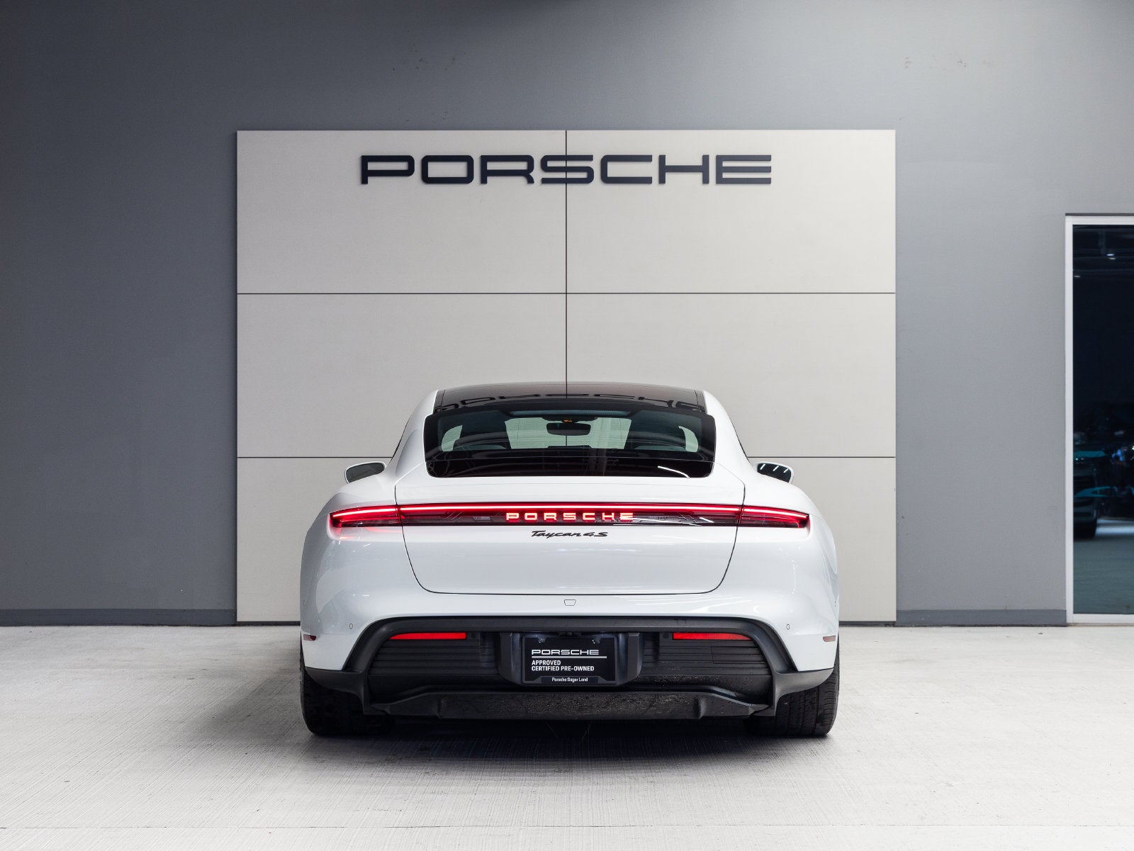 2025 Porsche Taycan Taycan 4S
