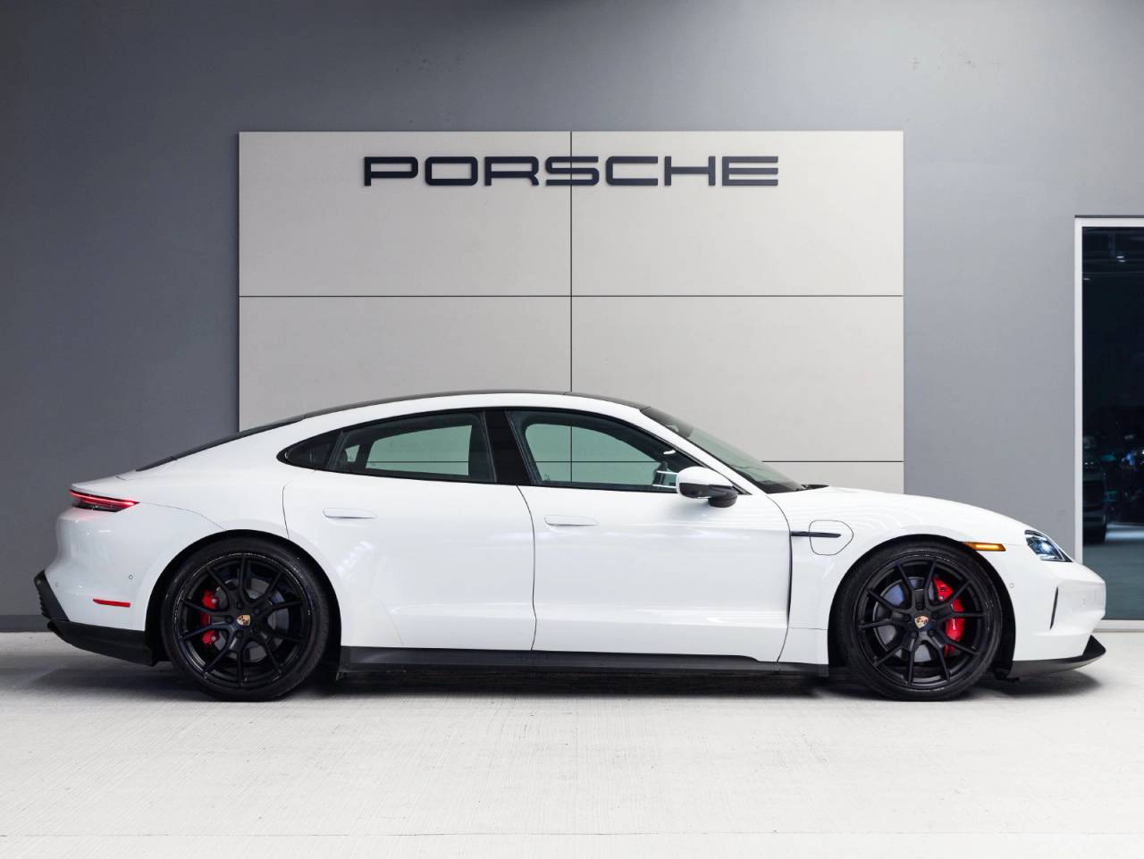 2025 Porsche Taycan Taycan 4S