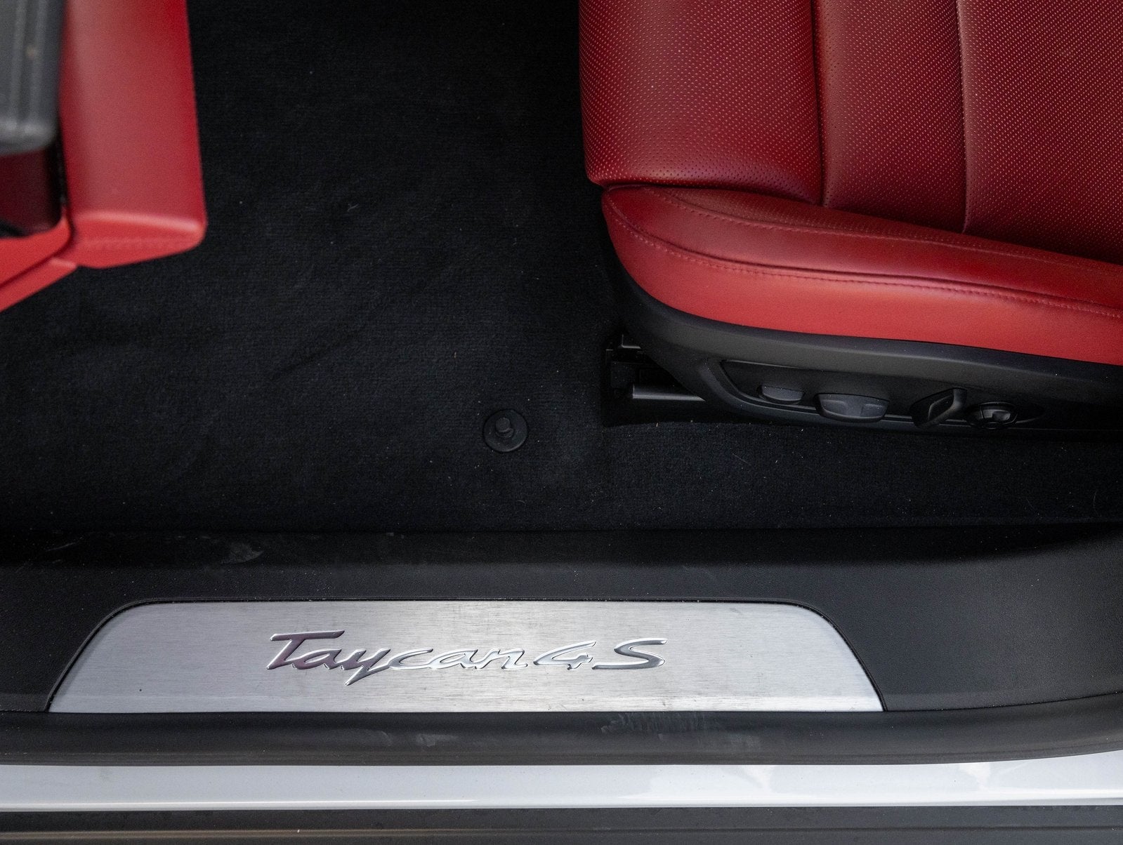 2024 Porsche Taycan Taycan 4S (MY24)