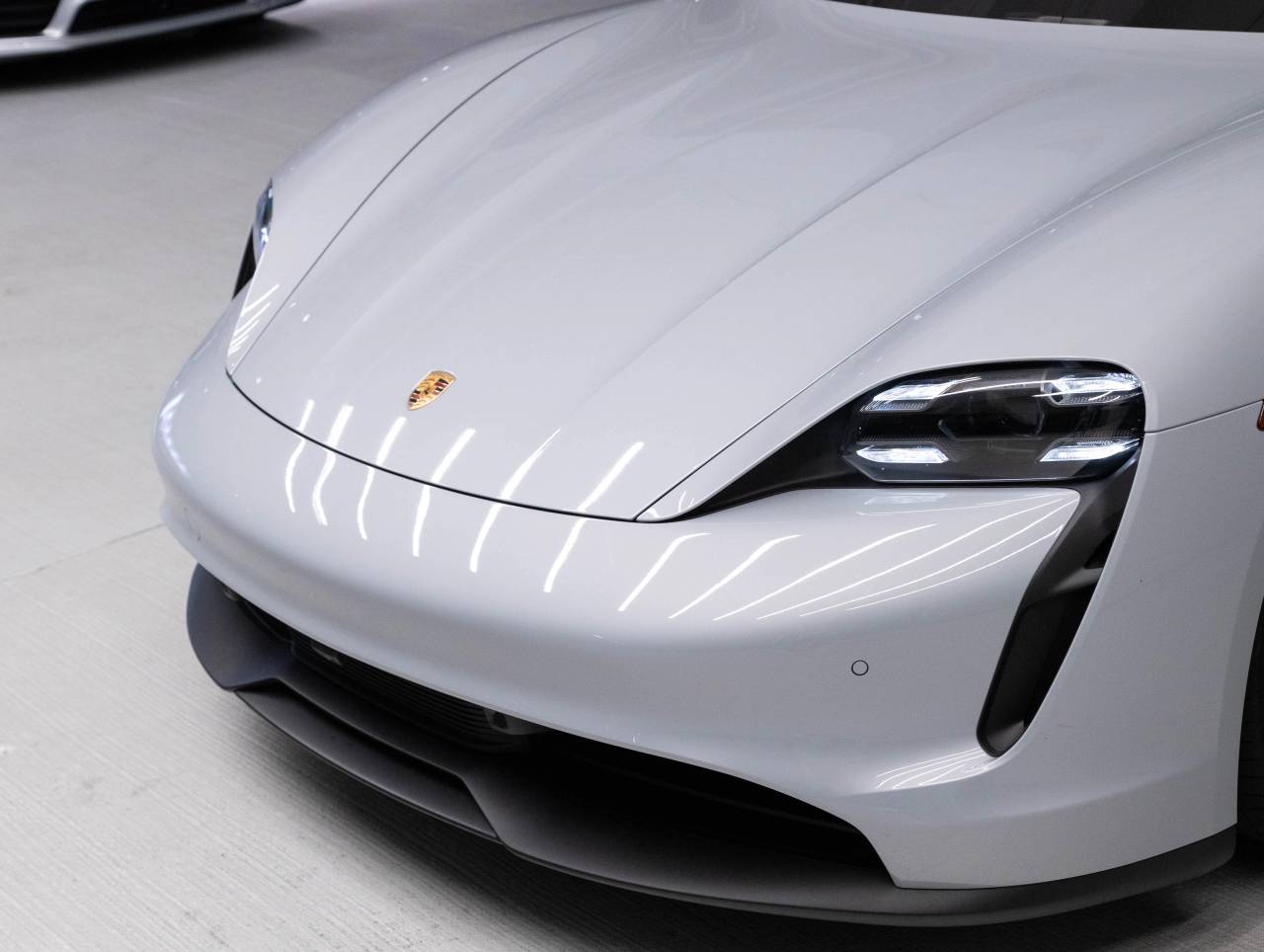 2024 Porsche Taycan Taycan 4S (MY24)