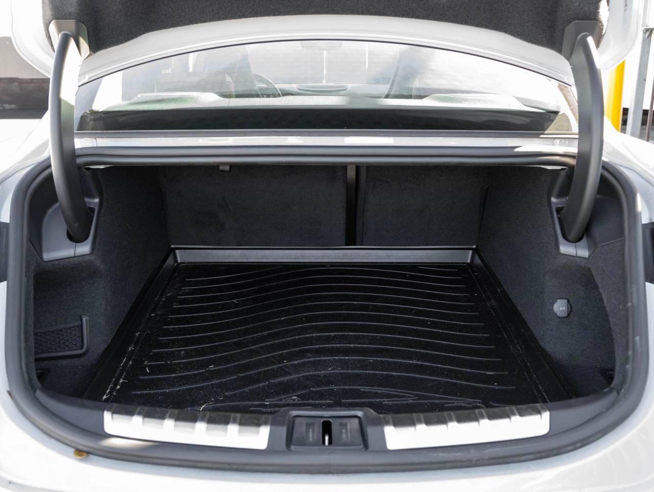 2024 Porsche Taycan Taycan 4S (MY24)