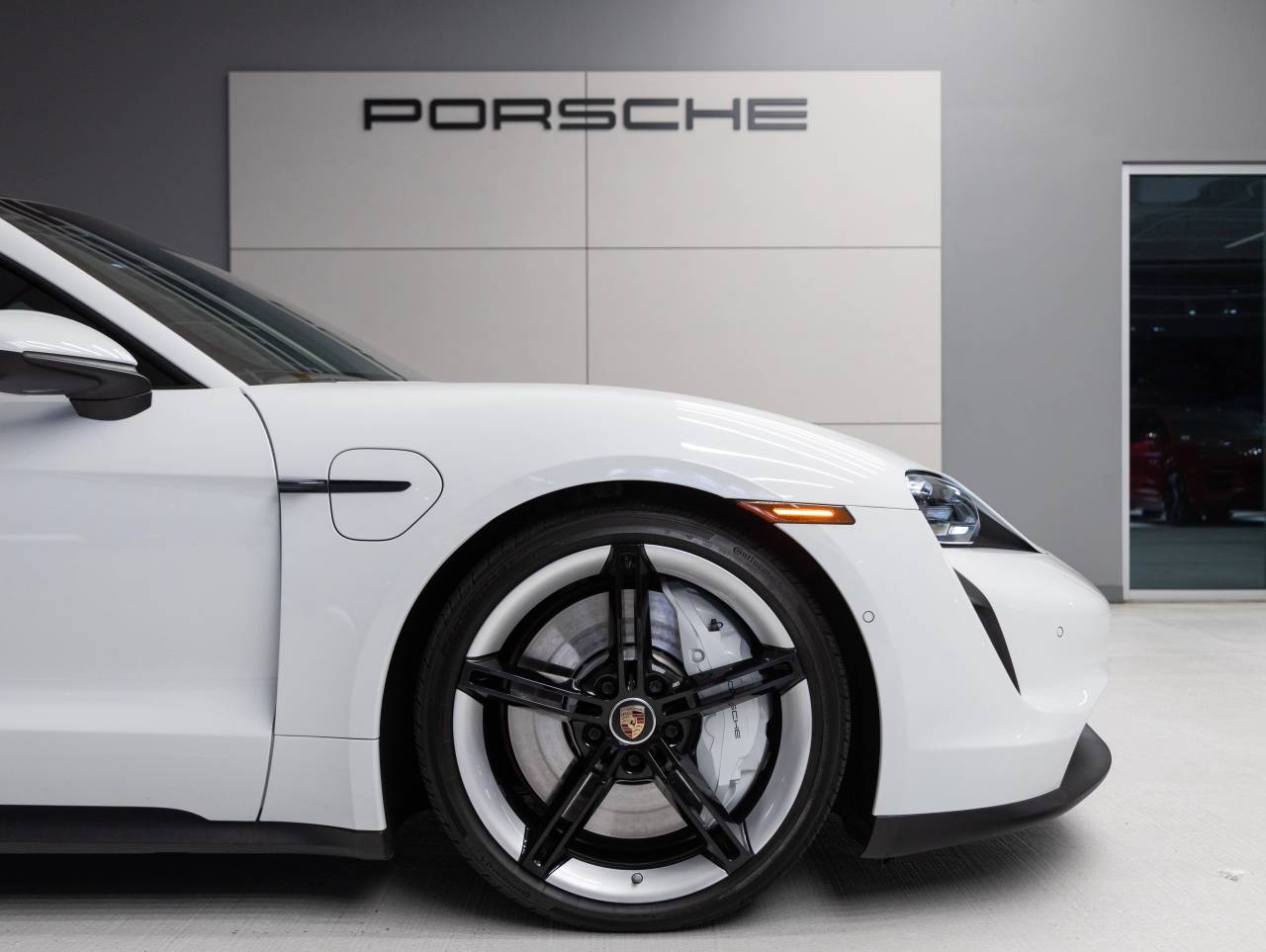 2020 Porsche Taycan 4S