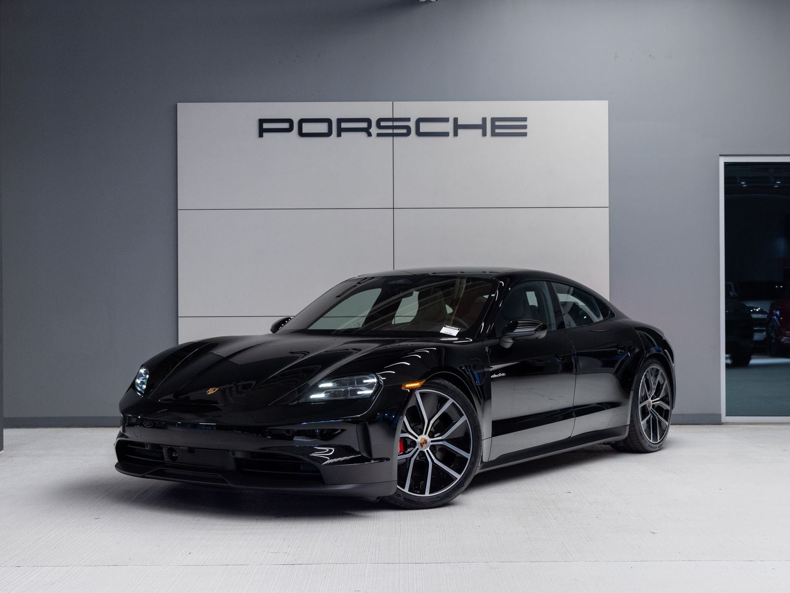2026 Porsche Taycan 4S
