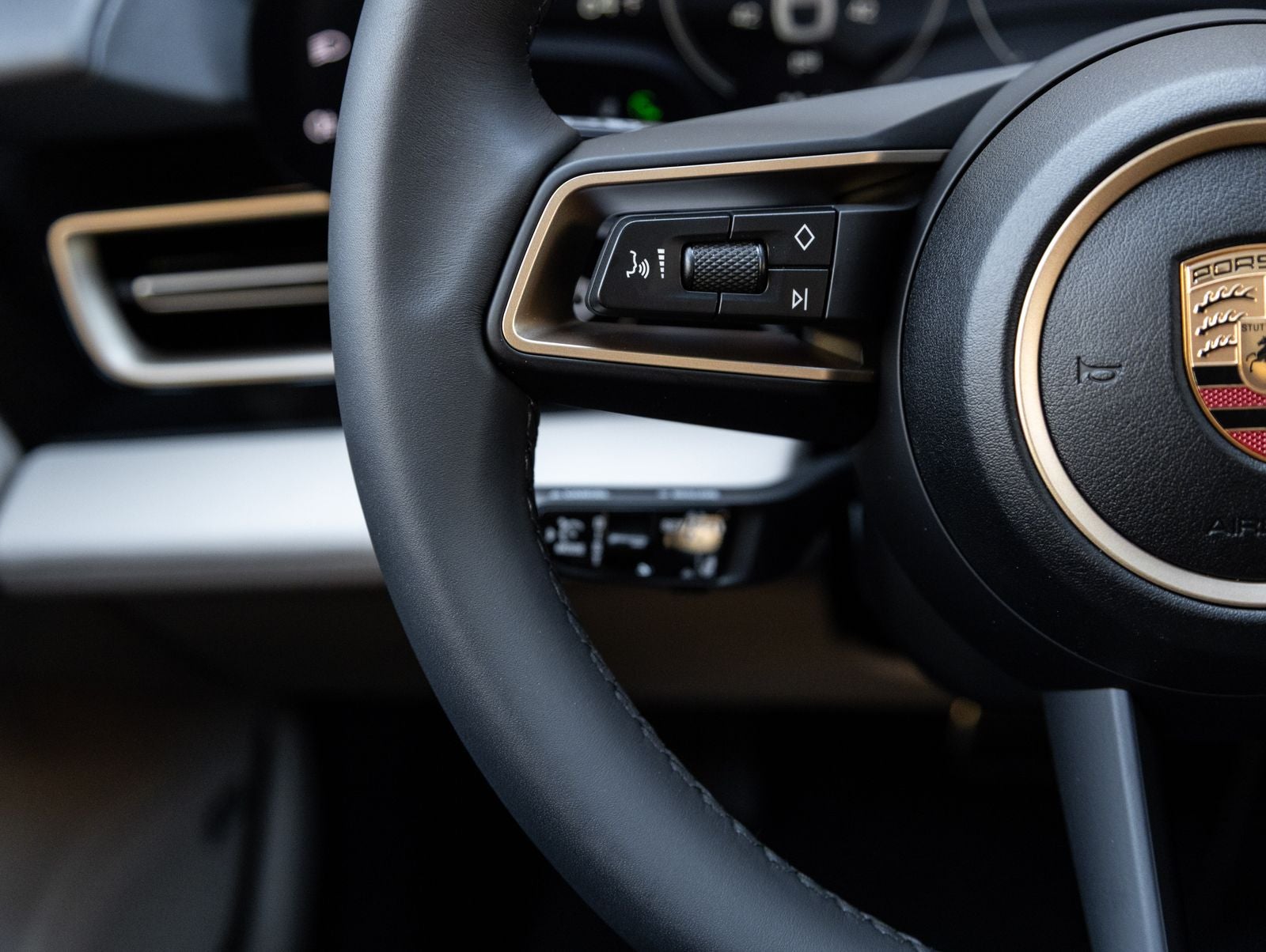 2026 Porsche Taycan 4S