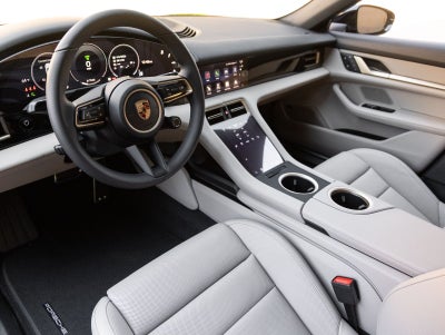 2026 Porsche Taycan 4S