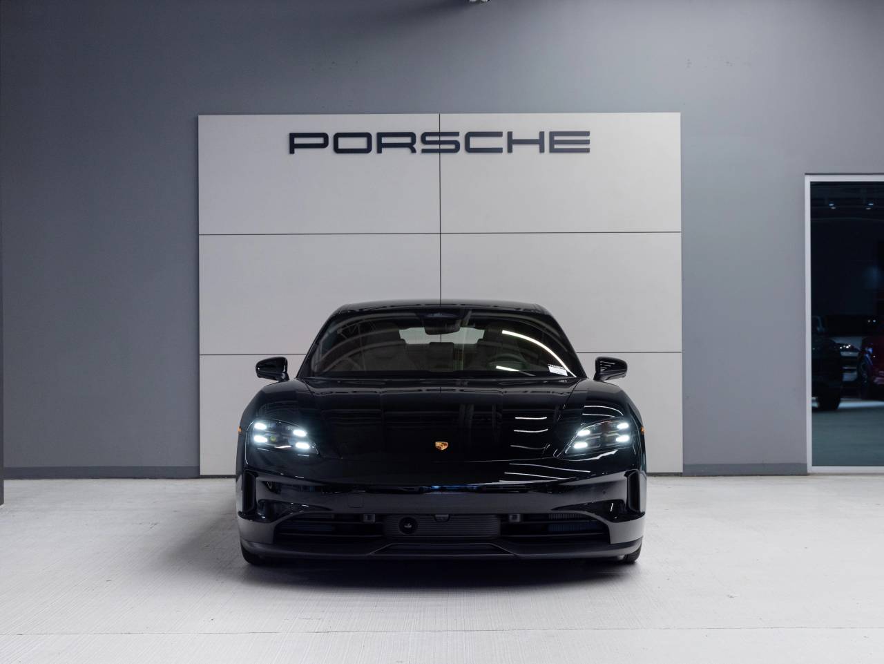 2026 Porsche Taycan 4S