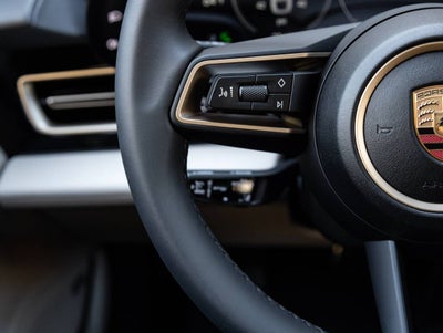 2026 Porsche Taycan 4S