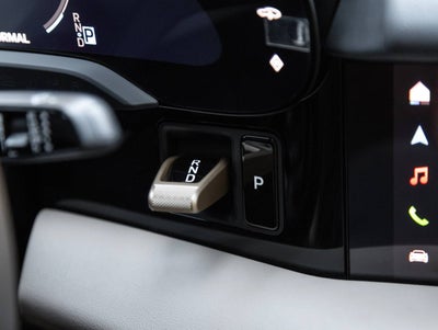 2026 Porsche Taycan 4S